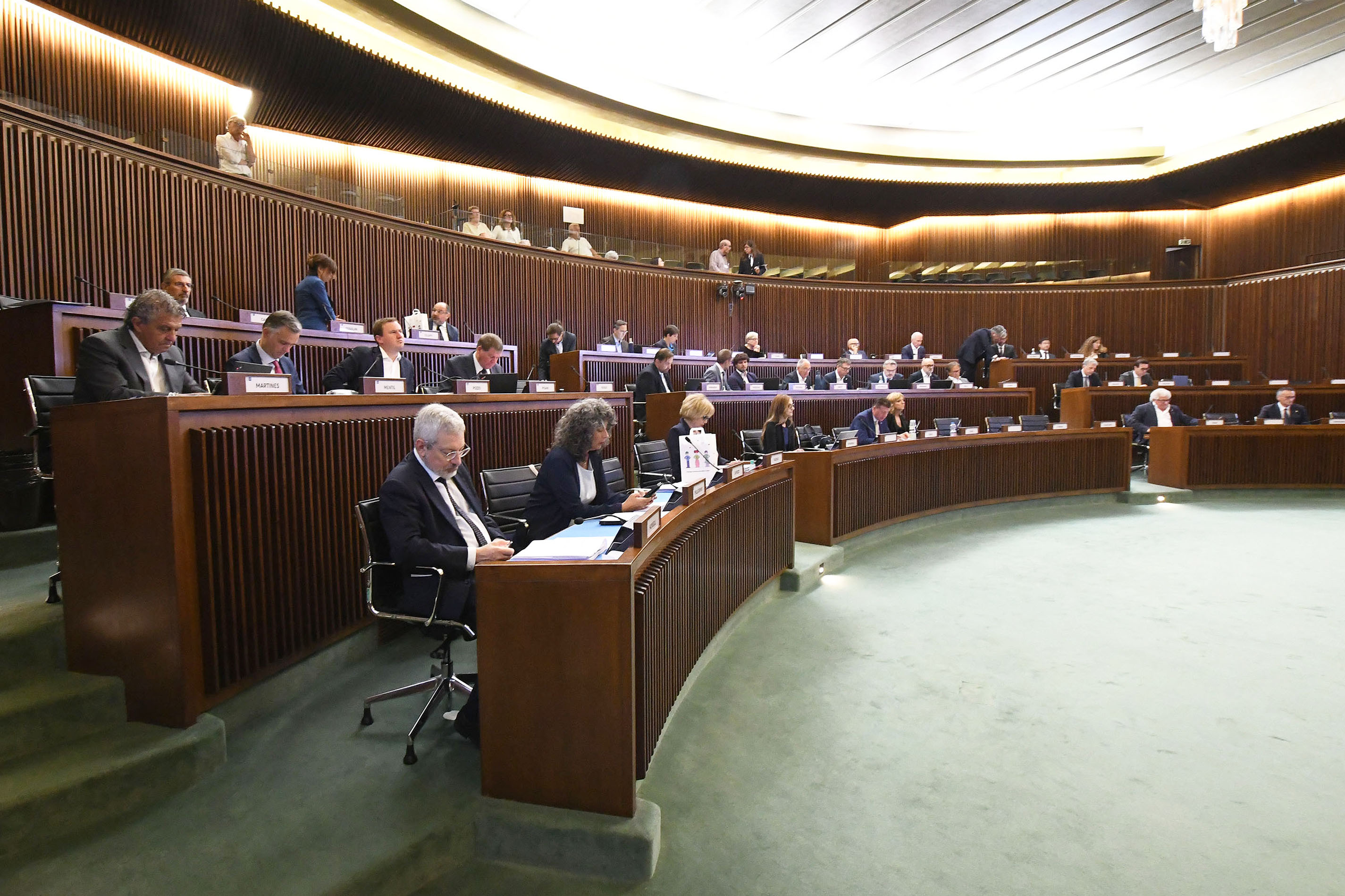 CASA. CLAUSOLE VALUTATIVE DIMOSTRANO NECESSITÀ RIFORMA LR DI SETTORE